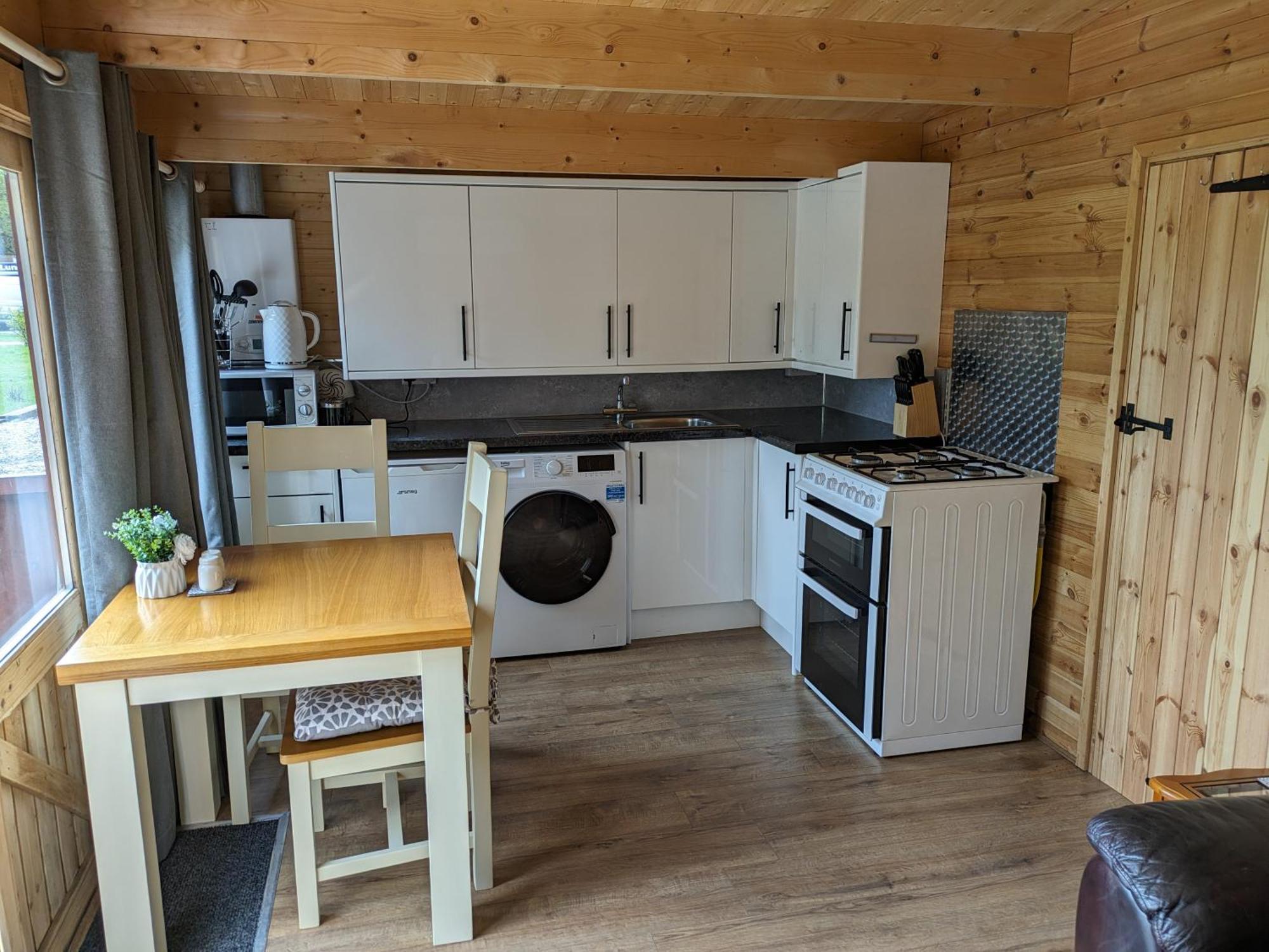 Cosy Cabin ستوك المظهر الخارجي الصورة