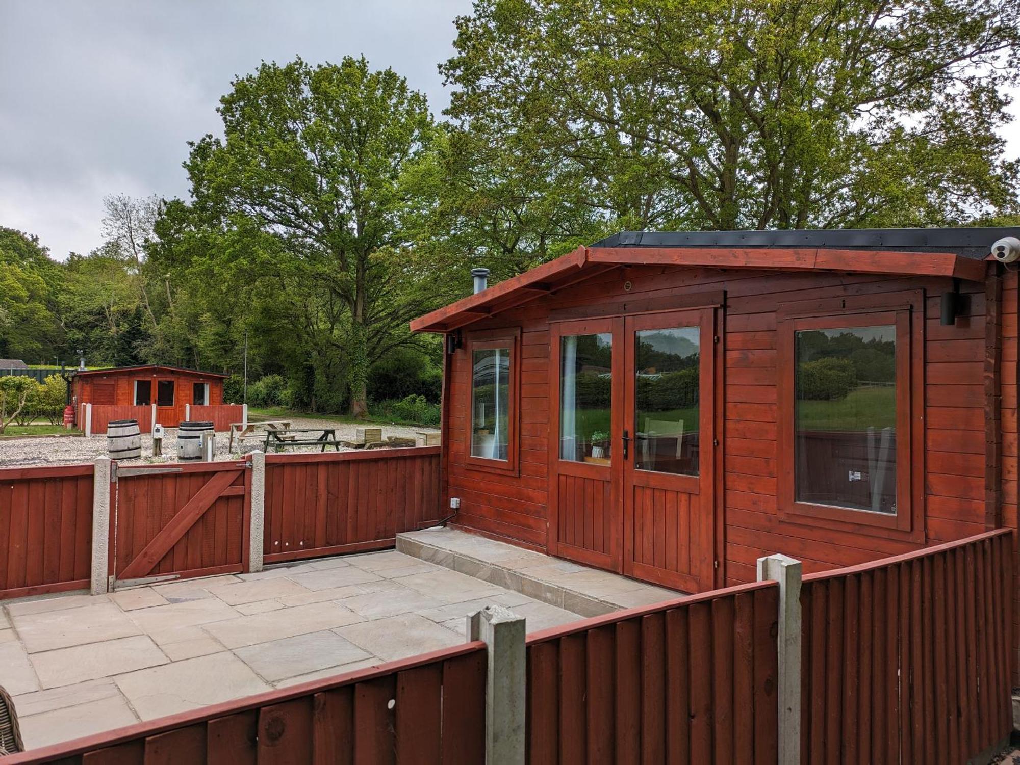 Cosy Cabin ستوك المظهر الخارجي الصورة